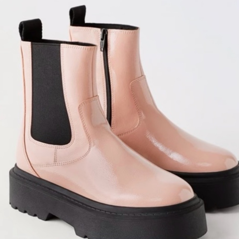 NWOT Zara Kids Pink Patent Effect Chelsea Ankle Boots